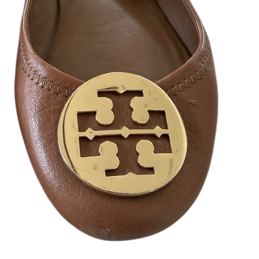 Tory Burch Brown Leather Minnie Travel Ballet Flats with Gold Logo - Picture 2 of 9